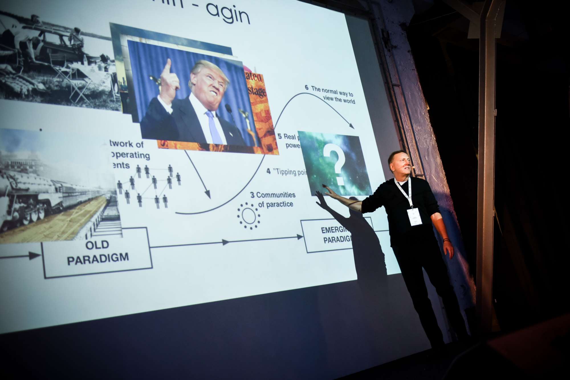 Tomas Björkman on stage